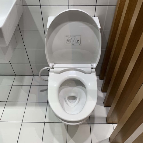 Bồn Cầu TOTO CS326DE2 2 Khối Nắp Cơ TCW07S