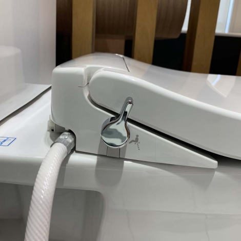 Bồn Cầu TOTO CS326DE2 2 Khối Nắp Cơ TCW07S