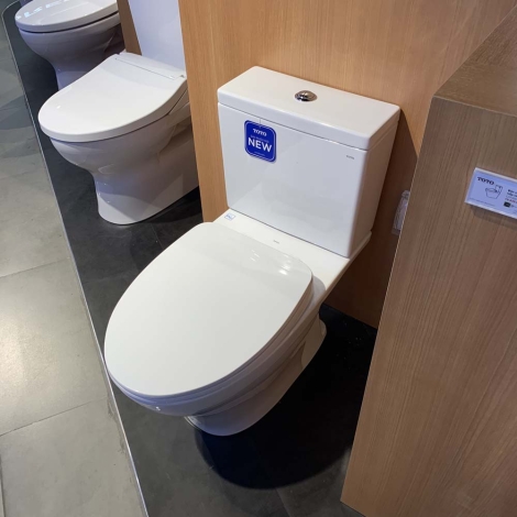  Bàn cầu hai khối  CS326DT10#XW kết hợp nắp đóng êm TC395VS