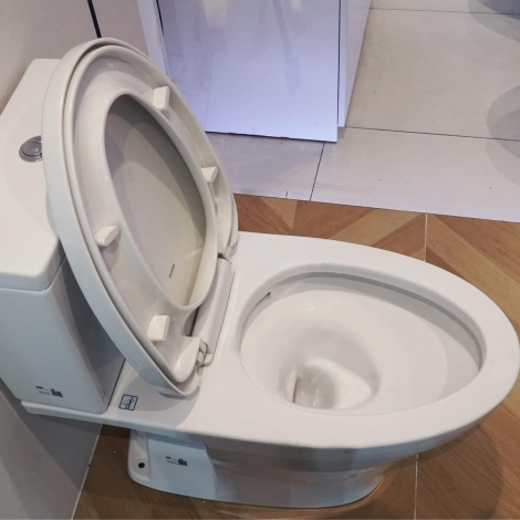 Bồn Cầu 2 Khối TOTO CS326DT3 Nắp Êm TC385VS