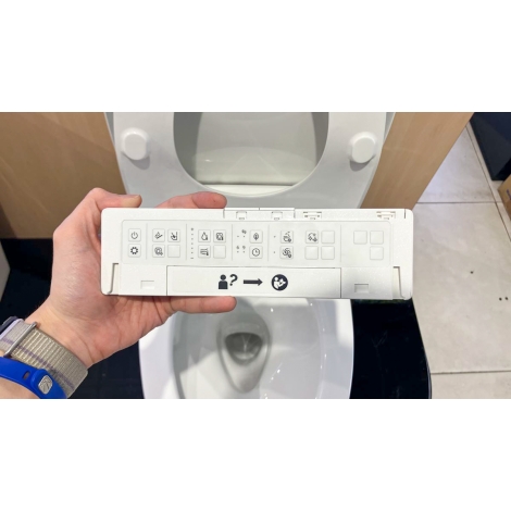 Bồn Cầu Điện Tử TOTO CS769CDRW23 Nắp Rửa Washlet TCF47360GAA S7 Giấu Dây