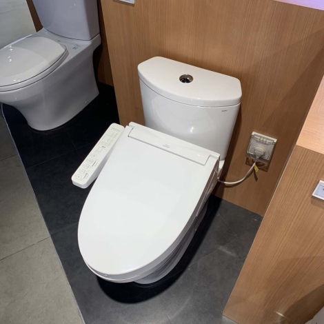 Bồn Cầu Điện Tử TOTO CS838CDW17 Nắp Rửa Washlet TCF23460AAA C2 Giấu Dây