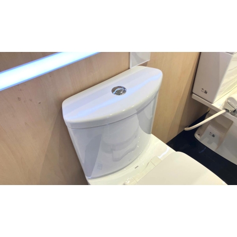 Bồn Cầu TOTO CS838DT10 Nắp Êm TC395VS 2 Khối