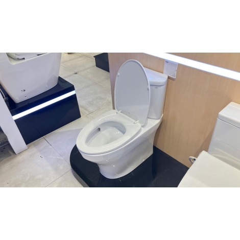 Bồn Cầu TOTO CS838DT10 Nắp Êm TC395VS 2 Khối