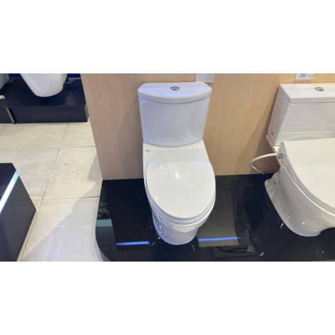 Bồn Cầu TOTO CS838DT2 Hai Khối Nắp TC393VS