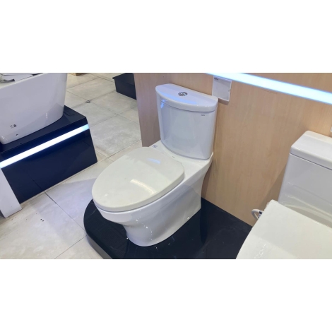 Bồn Cầu TOTO CS838DT3 Hai Khối Nắp TC385VS