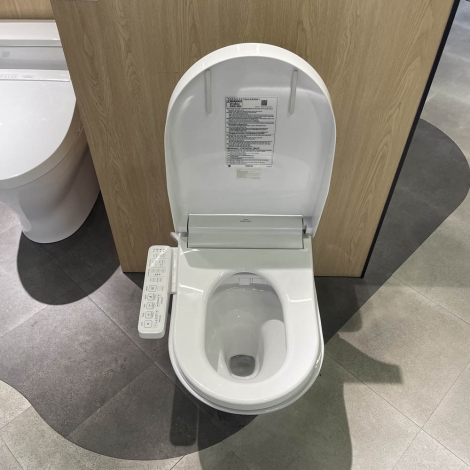 Bàn Cầu TOTO CW166RB/TCF33320GAA/T53P100VR Nắp Điện Tử Chữ D S2