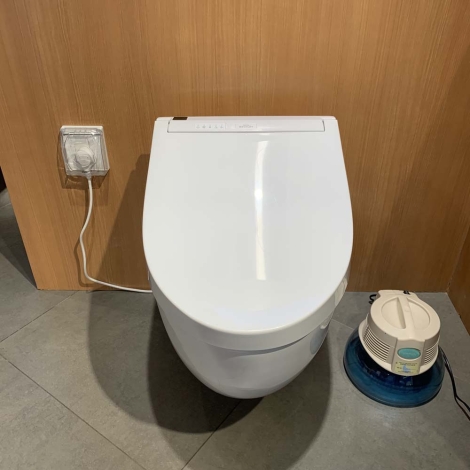 Bồn Cầu TOTO CW812REA/TCF24460AAA/WH172AT/TCA465/MB176G#WH Nắp Điện Tử Treo Tường