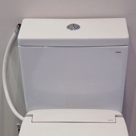 Bồn Cầu TOTO CS326DE2 2 Khối Nắp Cơ TCW07S