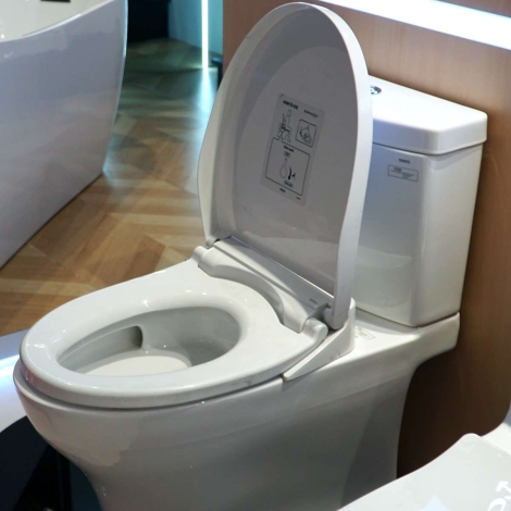 Bồn Cầu TOTO CS769DRE2 (CS769DE2) Hai Khối Nắp Cơ