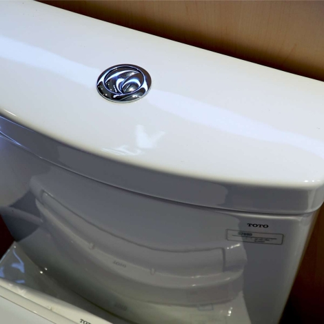 Bàn Cầu TOTO CS769DRE4 (CS769DE4) Hai Khối Nắp Cơ