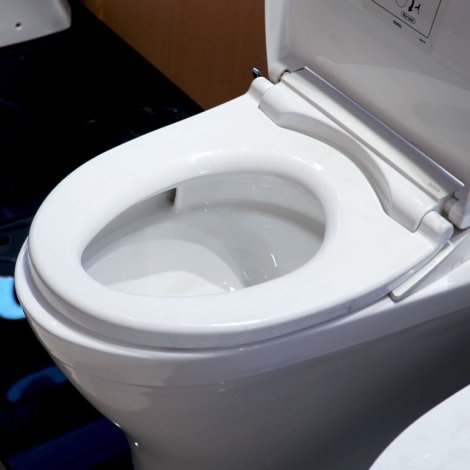 Bàn Cầu TOTO MS887RE2 (MS887E2) Một Khối Nắp Cơ